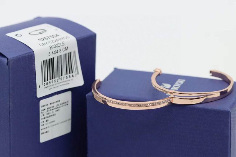 Swarovski Bracelet 03yxh35
